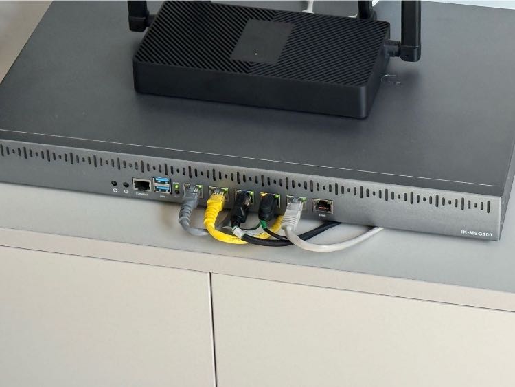 上門維修電腦價(jià)格低服務(wù)好，收售二手電腦手機(jī)，計(jì)算機(jī)網(wǎng)絡(luò)工程的設(shè)計(jì)與維修